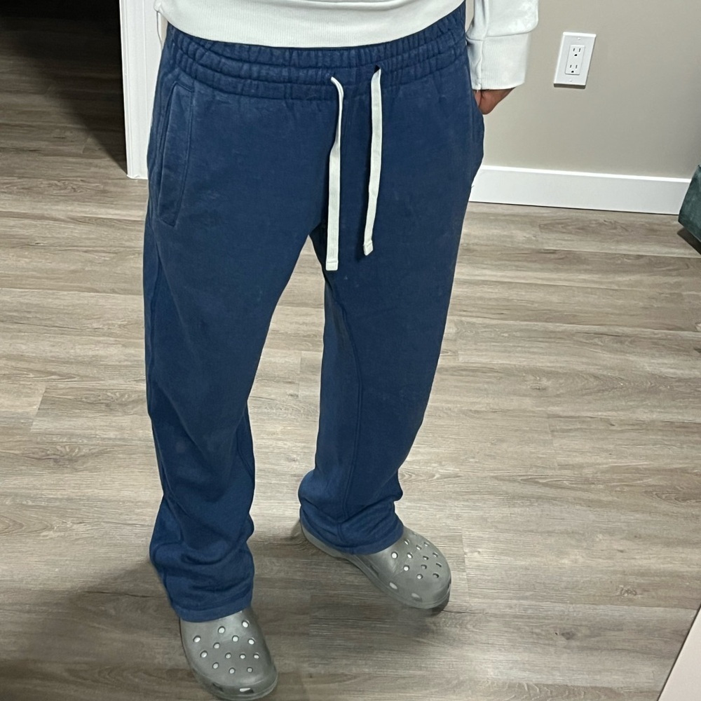 Blue straight leg sweatpants - Picture 2 of 4